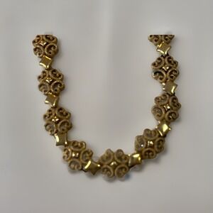 1971 Avon Precious Pretenders Gold Filigree Necklace 15" Vintage Fashion!‎